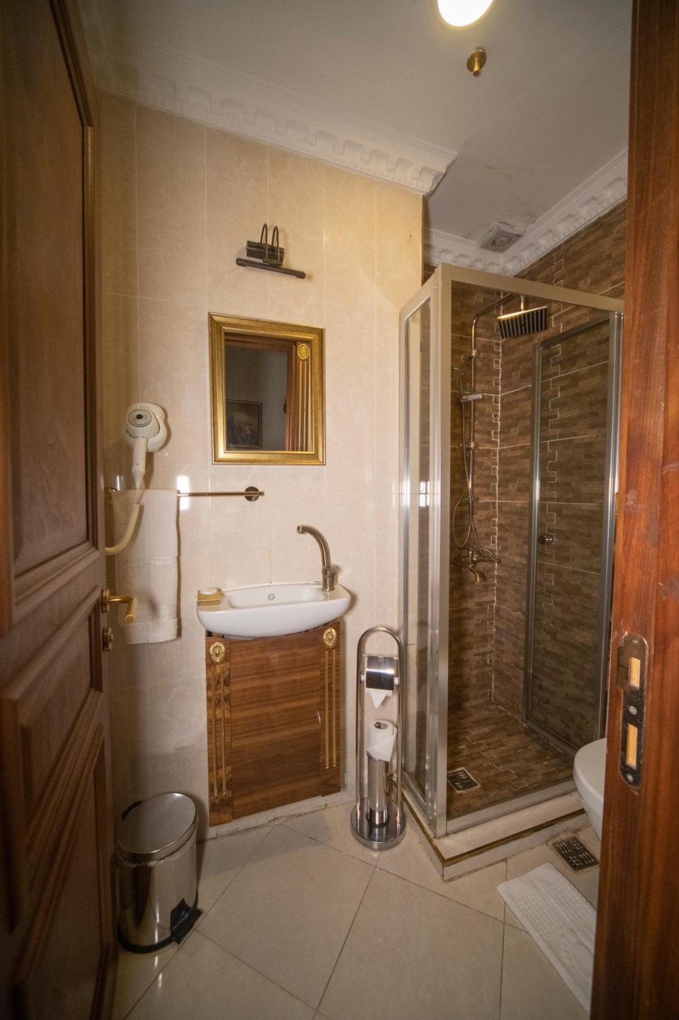 Beyport Hotel Taksim Стамбул Экстерьер фото